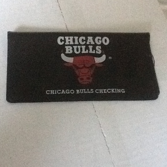 Bulls check book cover - Picture 1 of 3
