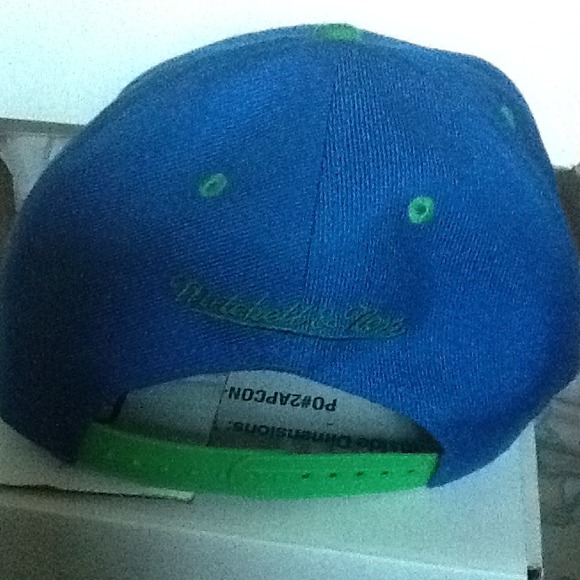 Timberwolves snapback - Picture 2 of 2