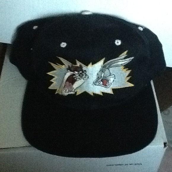 Looney toons snapback - Picture 1 of 2