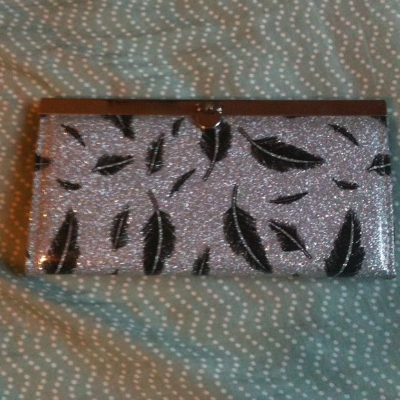 RESERVED!Sparkly silver wallet with feather design