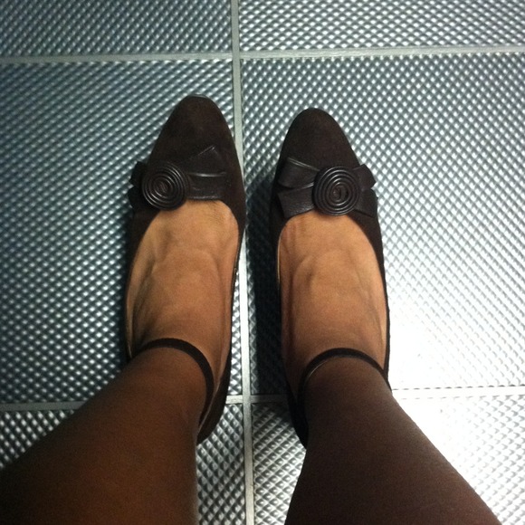 Brown Carlos Santana Heels ! - Picture 2 of 4