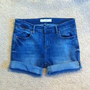 Topshop Denim - NEW Topshop cutoff shorts Topshop Denim - NEW Topshop cutoff shorts