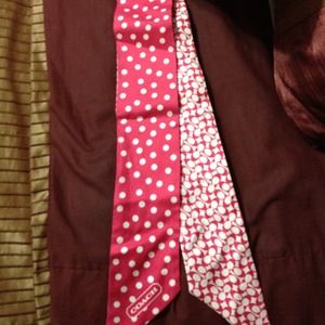 Coach scarf