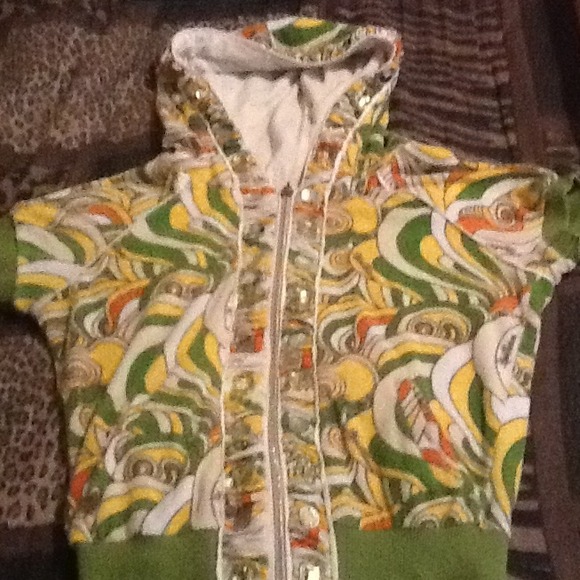 Apple bottom jacket