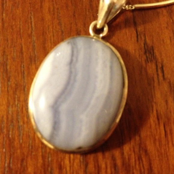 Silver Necklace with a Blueish Purple Pendant - Picture 2 of 3