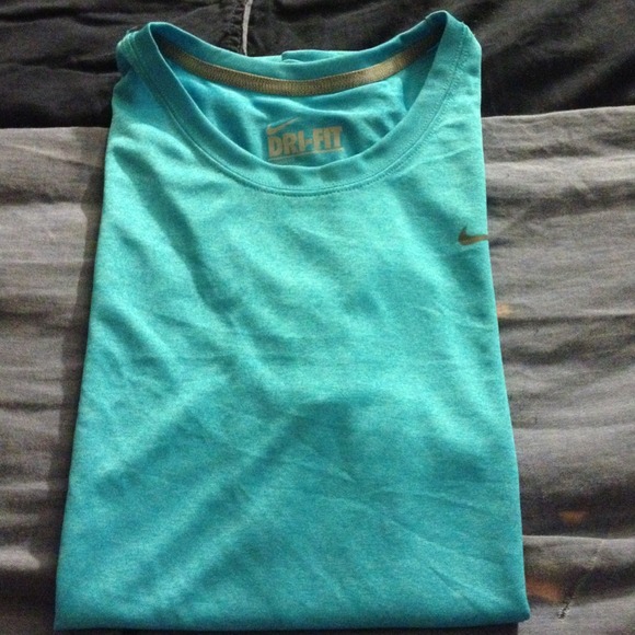 Aqua colored Dri~fit workout shirt never worn - XL