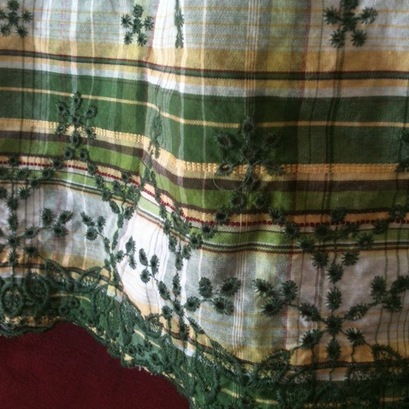 Green long tank top - Picture 2 of 3