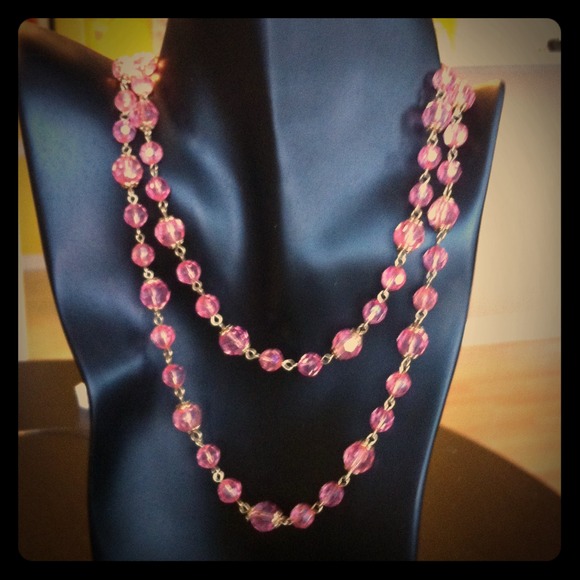 TRADED😄😄😄Pink necklace