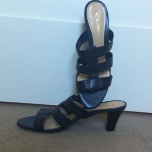 Strappy Navy sandal