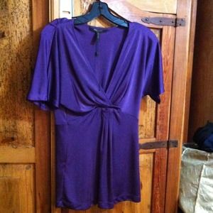 Beautiful purple top!!