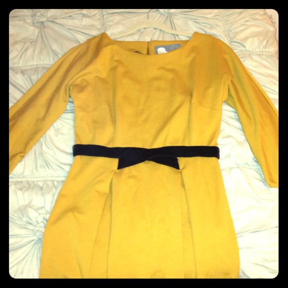 Mustard 3/4 sleeve Anthro dress