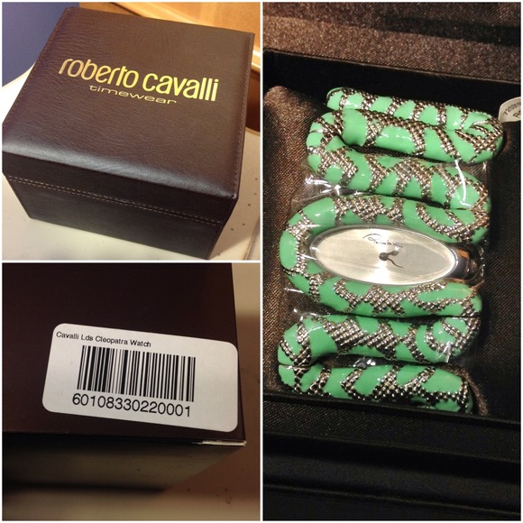 SOLD❌Roberto Cavalli Cleopatra Watch - Picture 3 of 4