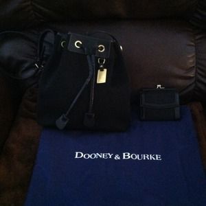 Black bag with matching wallet