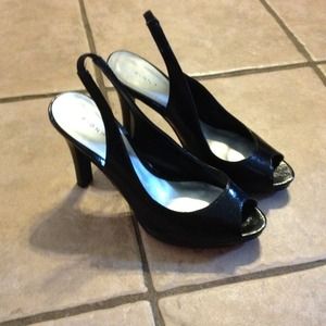 BUNDLE black patent leather toe sling back heels