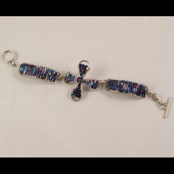 Midnight Blue Sparkling Flower Wire Wrap Bracelet