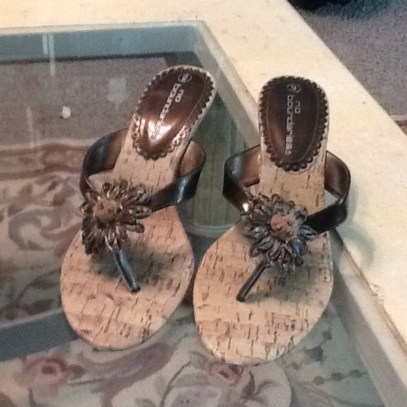 Brown strap sandals