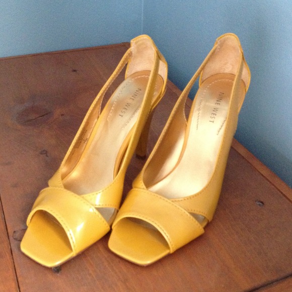 Nine West yellow heels