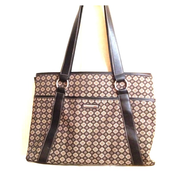 ✋SOLD✋Nine West handbag