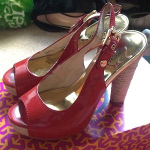 Michael Korrs Sexy Red Heels size 4 1/2