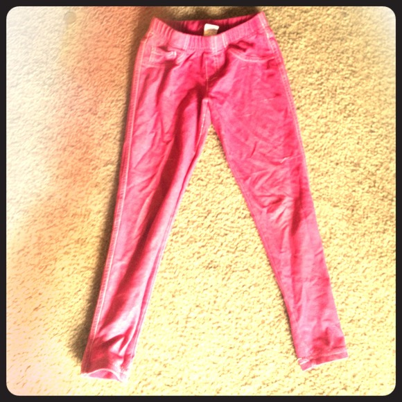 Little Girl's stretchy purple jeggings