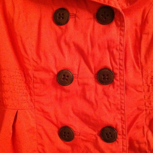 Orange Jacket ! - Picture 2 of 2