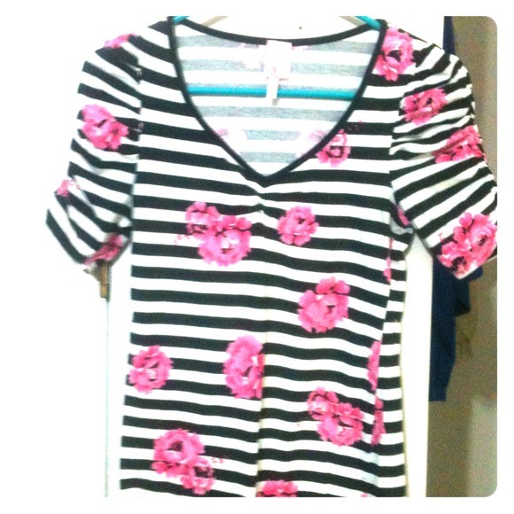 Blk & white striped with roses top