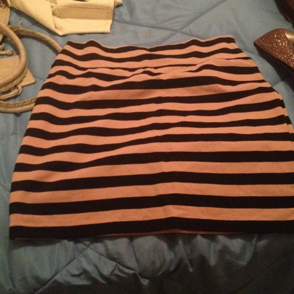 Striped skirt