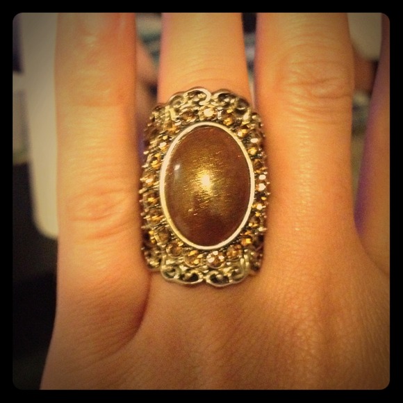 ❌💵SOLD💵❌🎁Vintage Statement Ring🎁