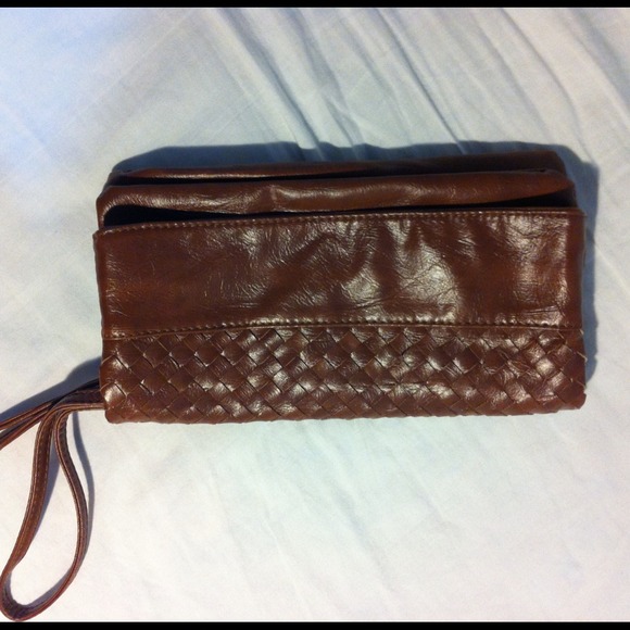 ✖Bundled! ✖! Kimchi Blue woven wristlet