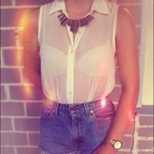 White Chiffon Button Up Collared Shirt @xdmandyxp