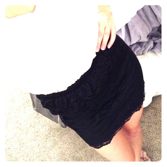 ^^^^trade^^^Black lace skirt