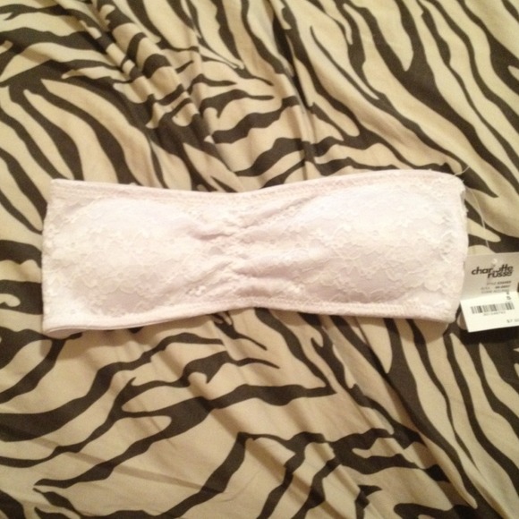 ❌SOLD!❌NWT White lace bandeau