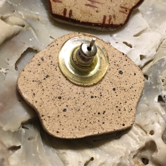 VINTAGE 90's Flower Basket Stud Earrings - Picture 5 of 6