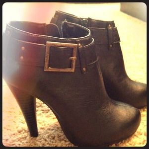 Michael Antonio buckle booties. Black. Size 5.5