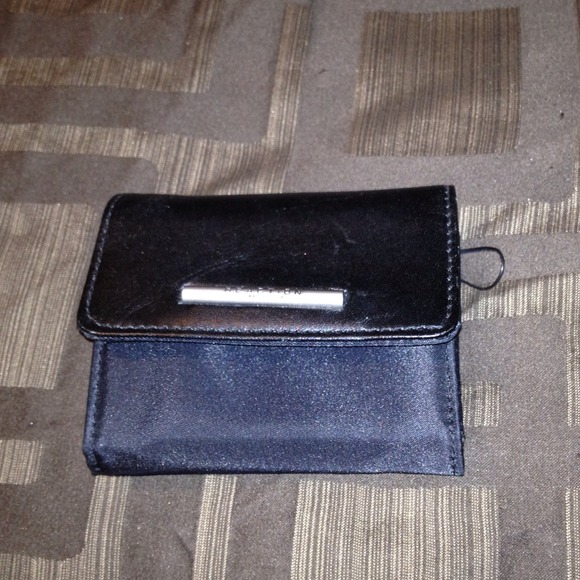 Kenneth Cole wallet