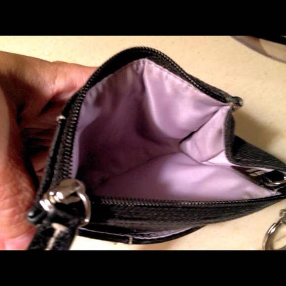 REDUCED Authentic Coach WALLET - Picture 3 of 3