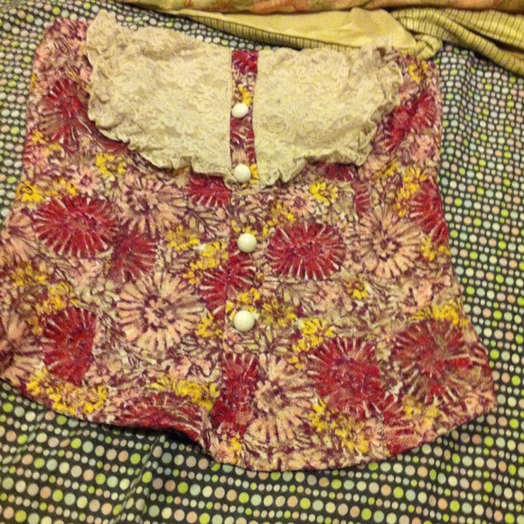 Floral halter button up top - Picture 1 of 2