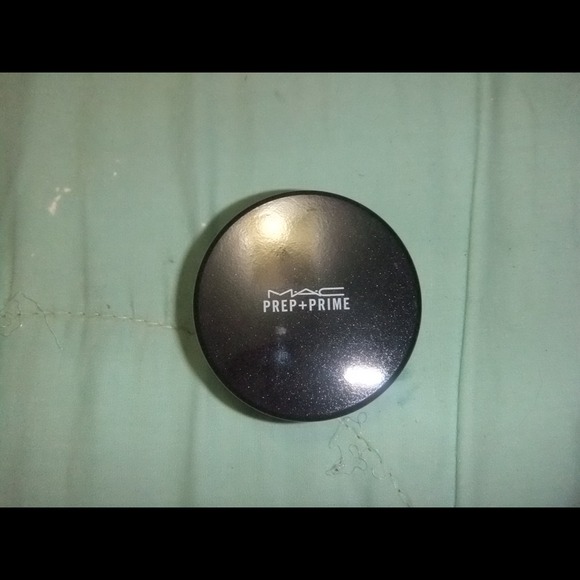 (Sold) MAC Prep+Prime