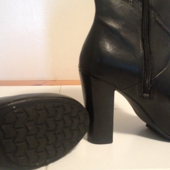 Boots - Harley Davidson boots never worn