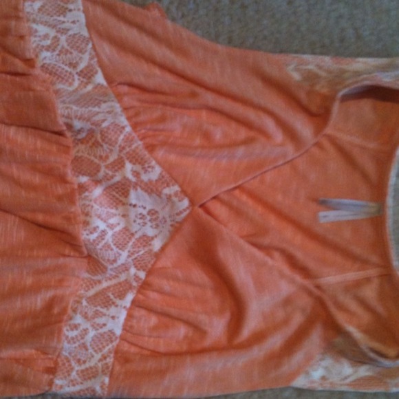 Peach maxi dress - Picture 3 of 4