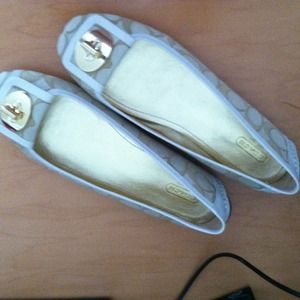 authentic coach flats! Reserved