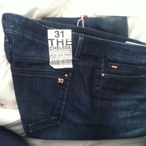 ⚡ SOLD ⚡ Joe's Jeans "The Chelsea"