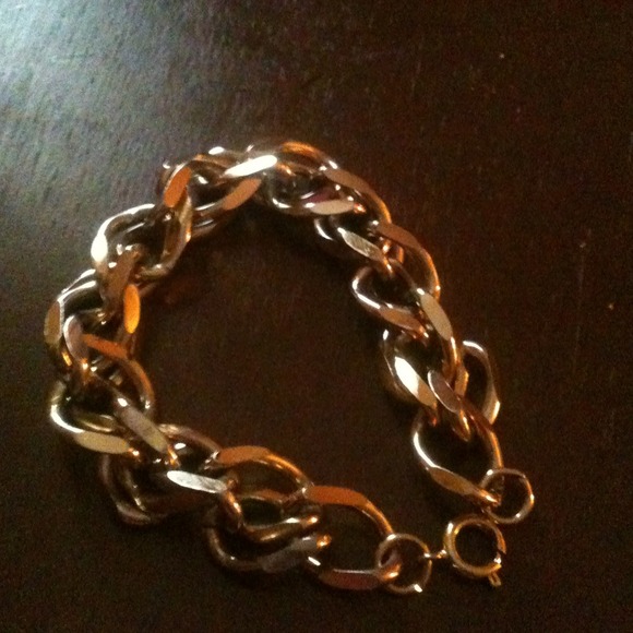 Fly n Flashy!!! - Picture 2 of 2