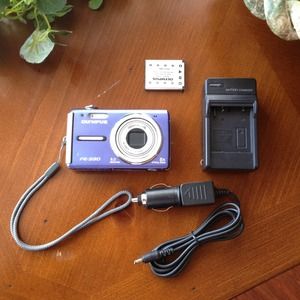 🔨SOLD!!🔨 Olympus digital camera 8 megapixel