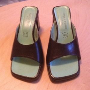 Paola Ferri Shoes - Paola Ferri Italian leather sandals Size 6 Paola Ferri Shoes - Paola Ferri Italian leather sandals Size 6