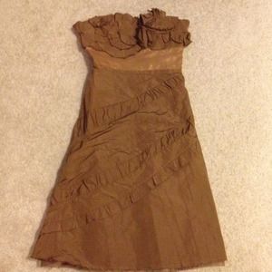 🎉 Brand new BCBG runway strapless dress