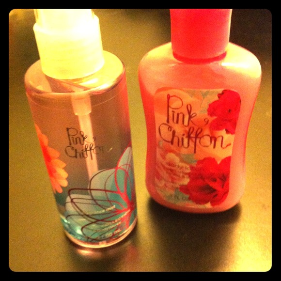 Bath & Body Works Pink Chiffon