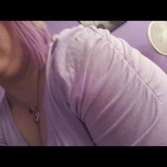 Grey tee - Picture 4 of 4