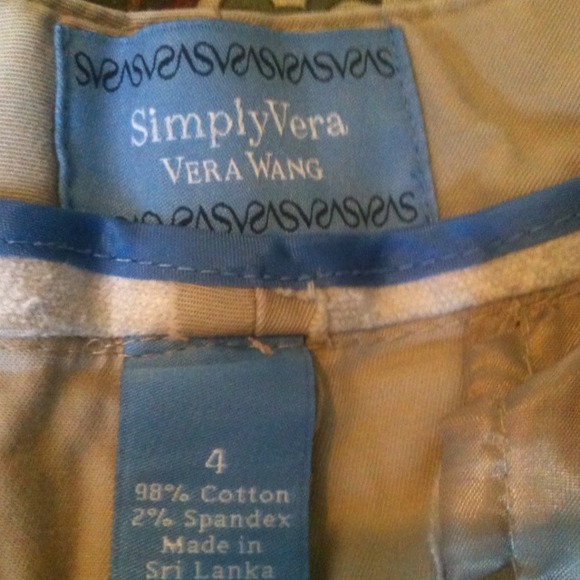 Tan capris by Simply Vera by Vera Wang - Picture 2 of 3