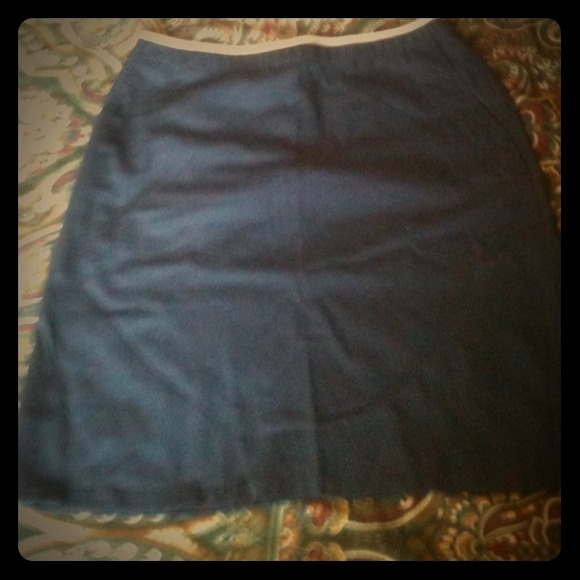 Navy knee length skirt